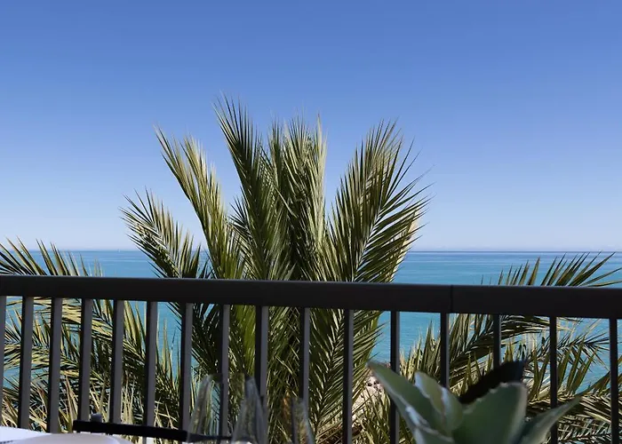 Stella Mare-vue Mer-clim-terrasse Μεντόν